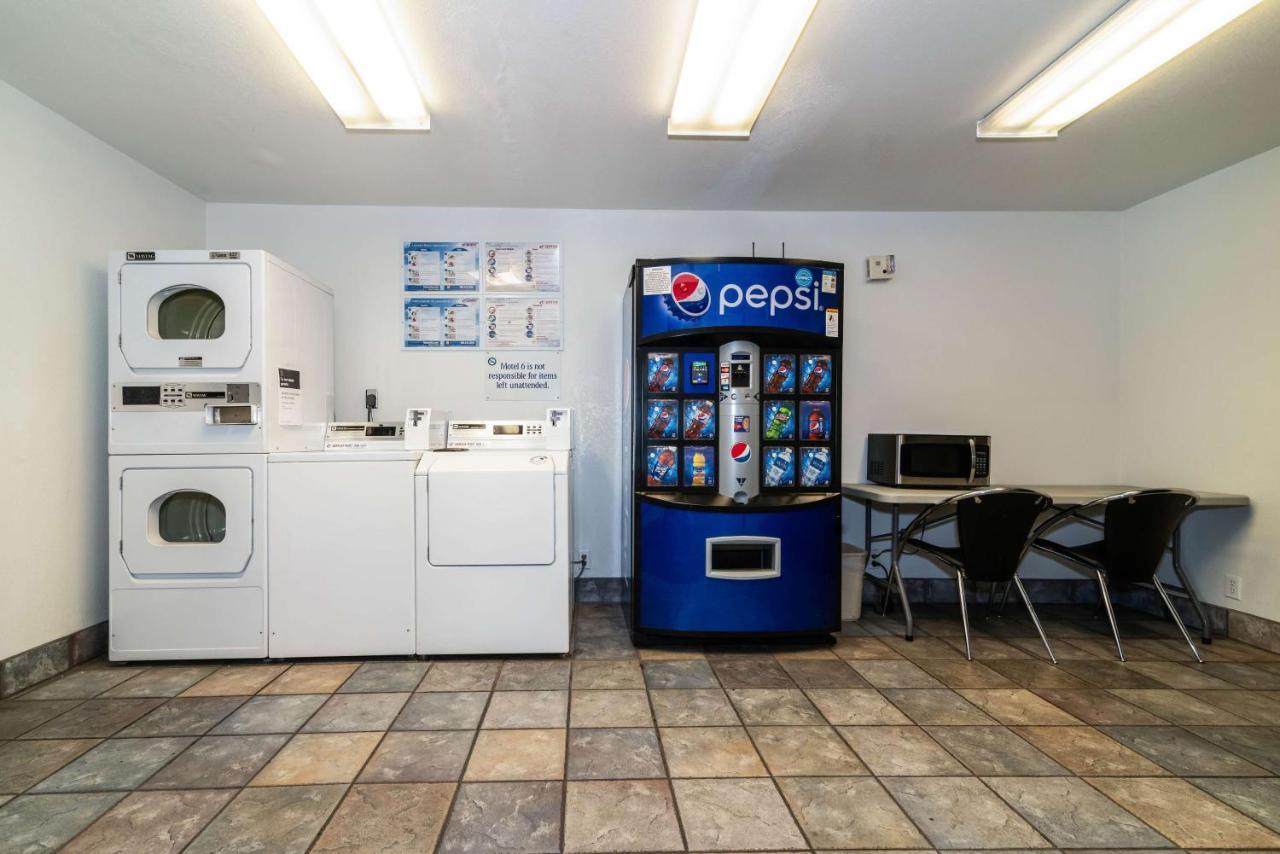 Motel 6-Palm Springs, Ca - East - Palm Canyon Luaran gambar