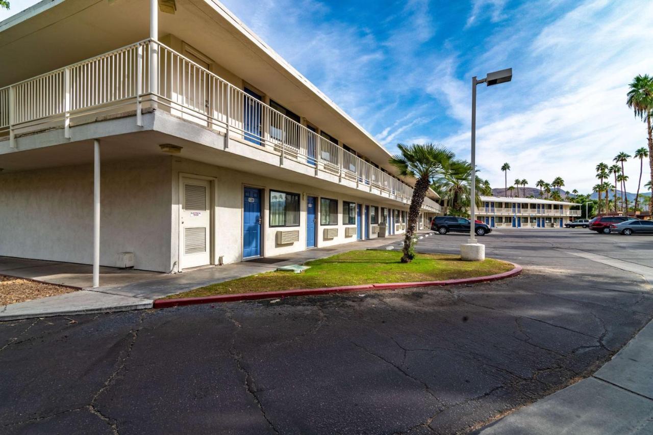 Motel 6-Palm Springs, Ca - East - Palm Canyon Luaran gambar