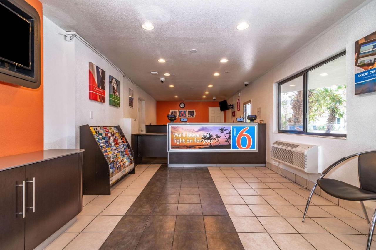 Motel 6-Palm Springs, Ca - East - Palm Canyon Luaran gambar