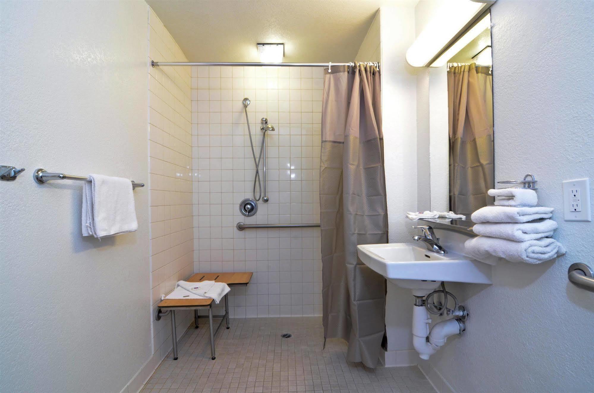 Motel 6-Palm Springs, Ca - East - Palm Canyon Luaran gambar