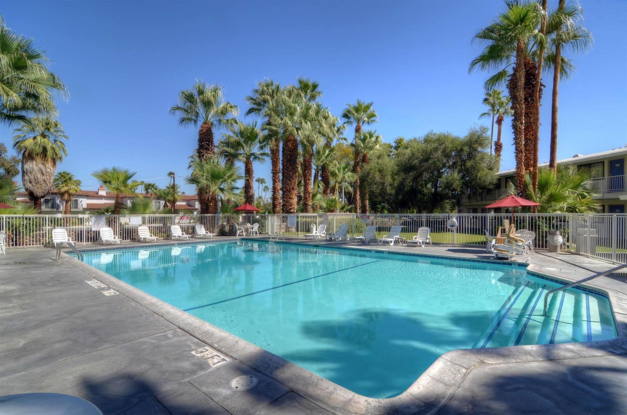 Motel 6-Palm Springs, Ca - East - Palm Canyon Luaran gambar