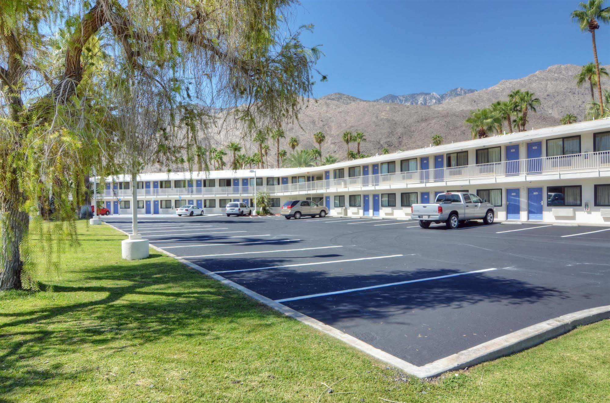 Motel 6-Palm Springs, Ca - East - Palm Canyon Luaran gambar