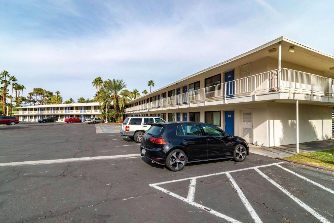 Motel 6-Palm Springs, Ca - East - Palm Canyon Luaran gambar